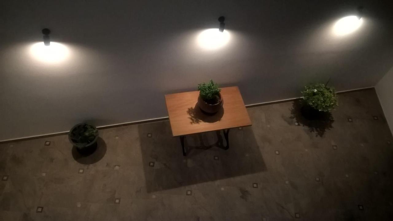 Appartement Gyrouli 1 à Pera Gyalos Extérieur photo