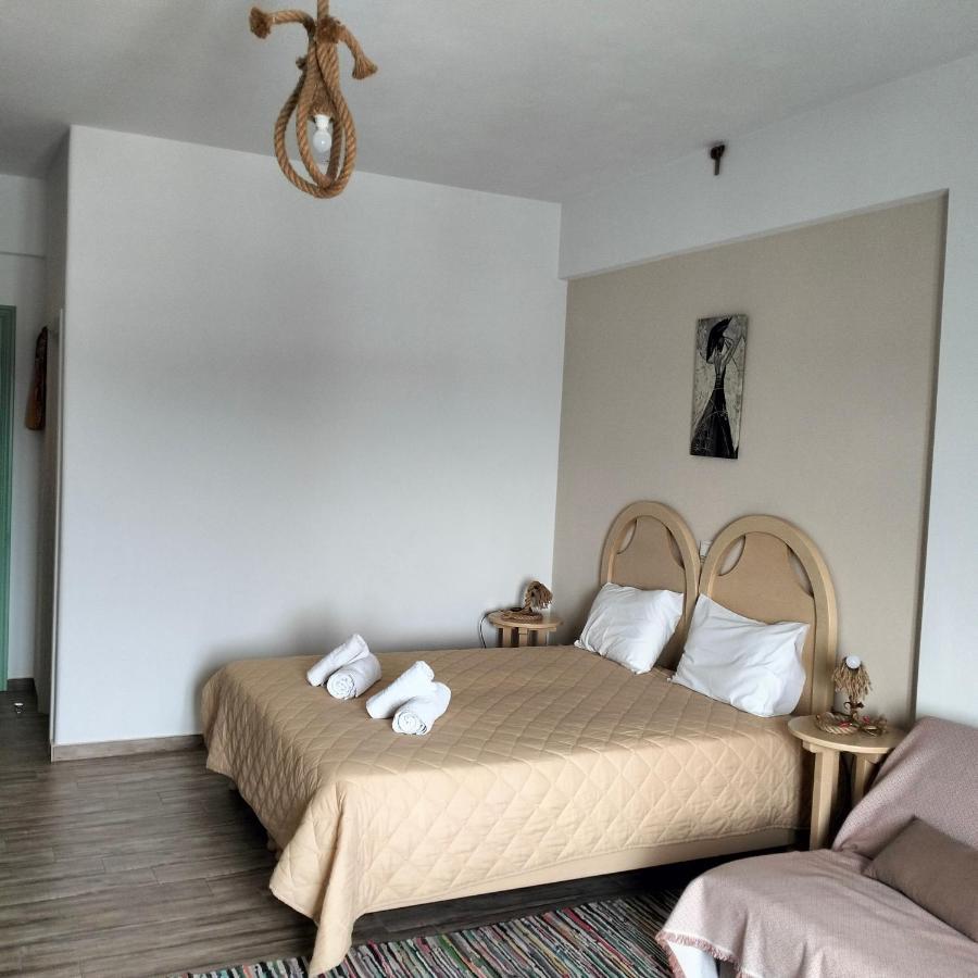 Appartement Gyrouli 1 à Pera Gyalos Extérieur photo